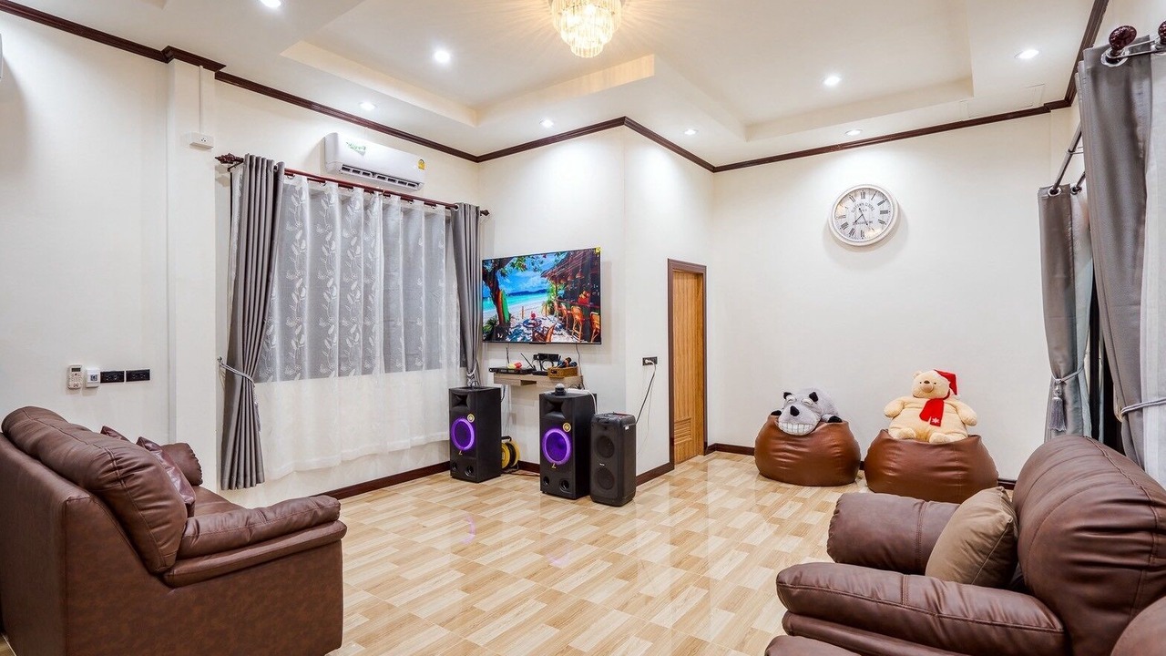 Photo of Bedroom in Cha-am