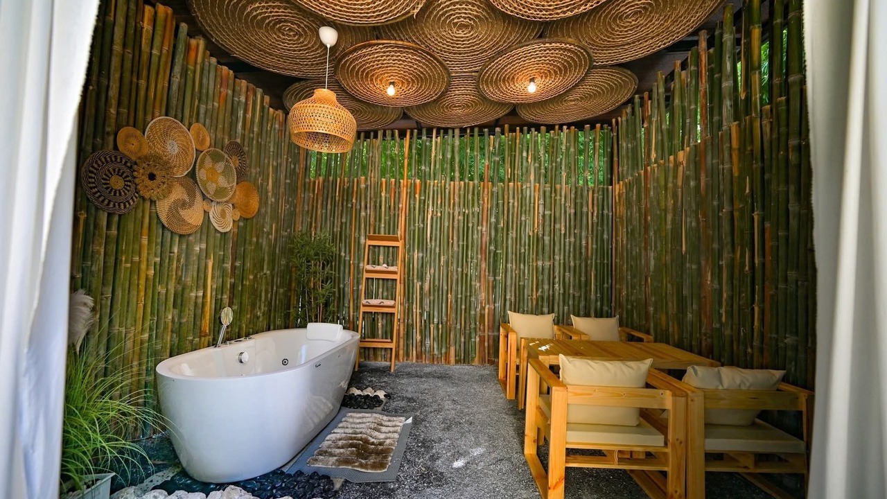 Photo of Bathroom in Phra Phutthabat