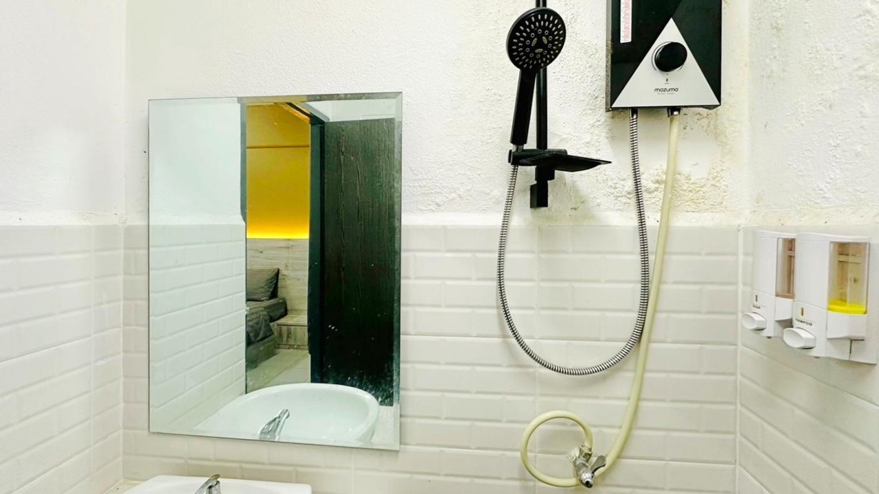 Photo of Bathroom in Bang Bua Thong