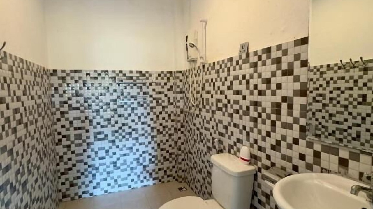 Photo of Bathroom in Pakse