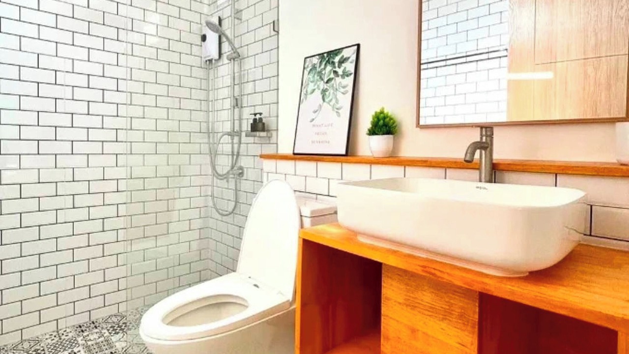 Photo of Bathroom in Khanong Phra