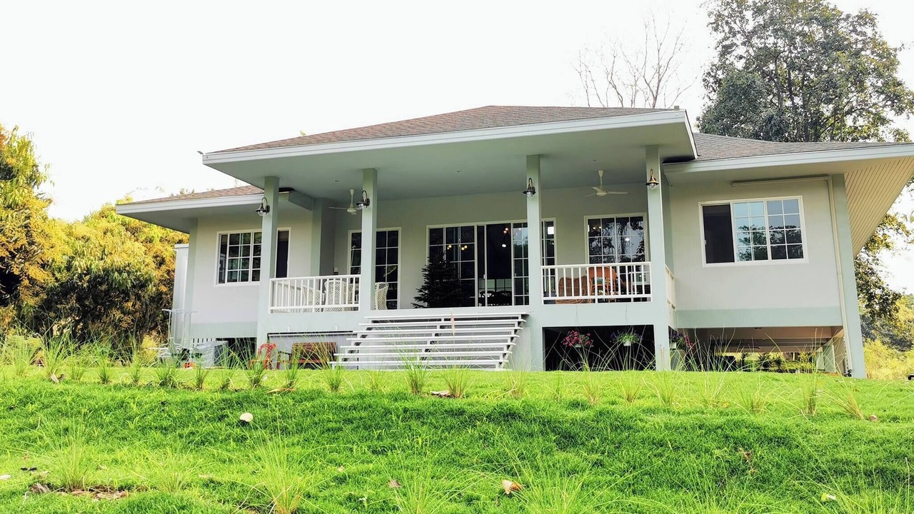 Photo of Outdoor in Khanong Phra