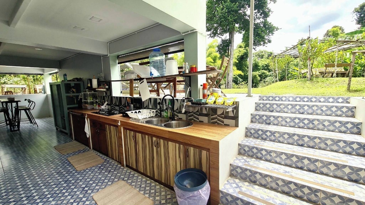 Photo of Outdoor in Khanong Phra