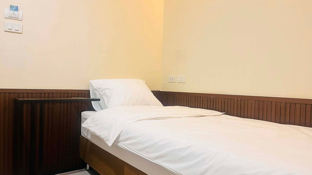 Photo of Bedroom in Embassy District