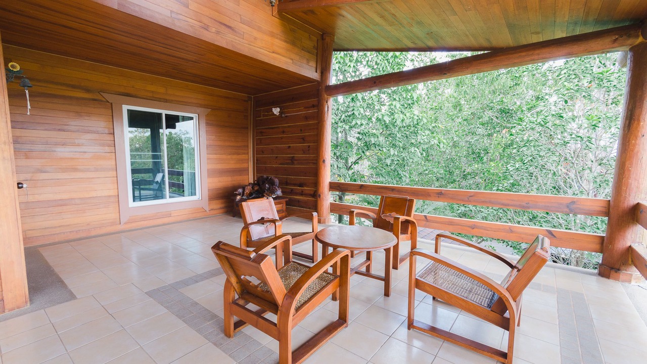 Photo of Patio Balcony in Khanong Phra