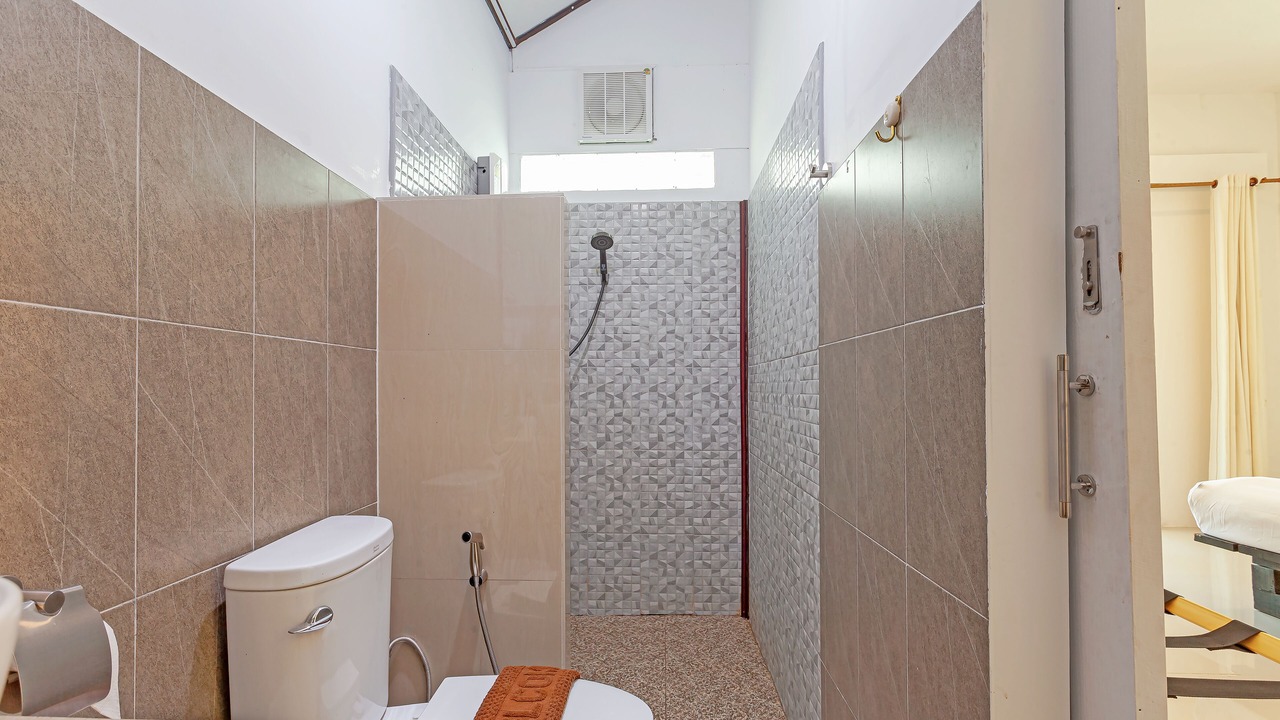 Photo of Bathroom in Khok Kloi