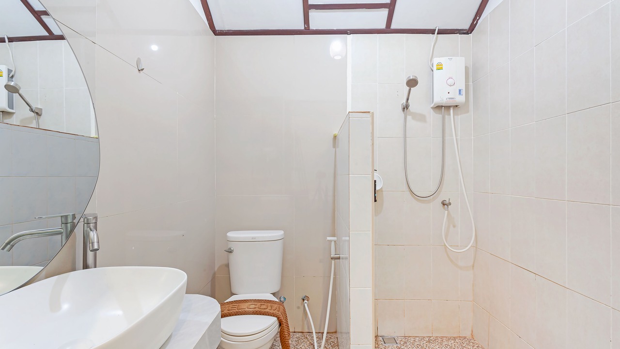 Photo of Bathroom in Khok Kloi