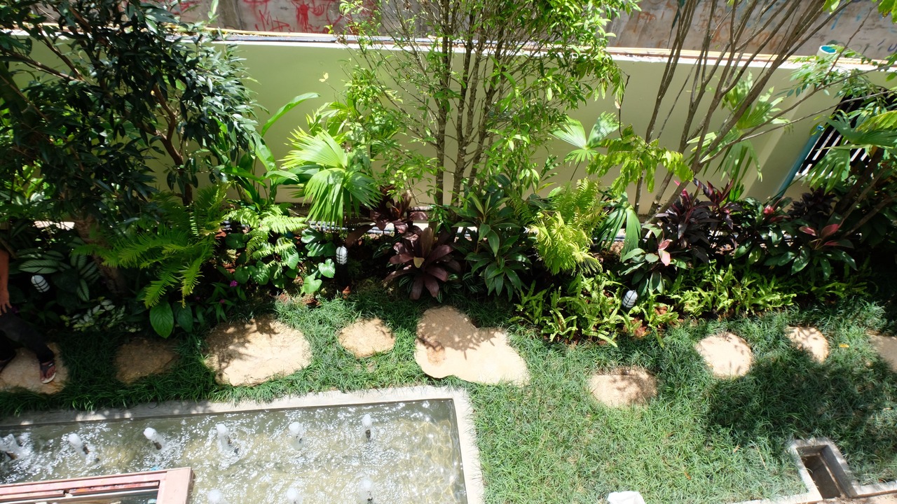 Photo of Others in Thapae
