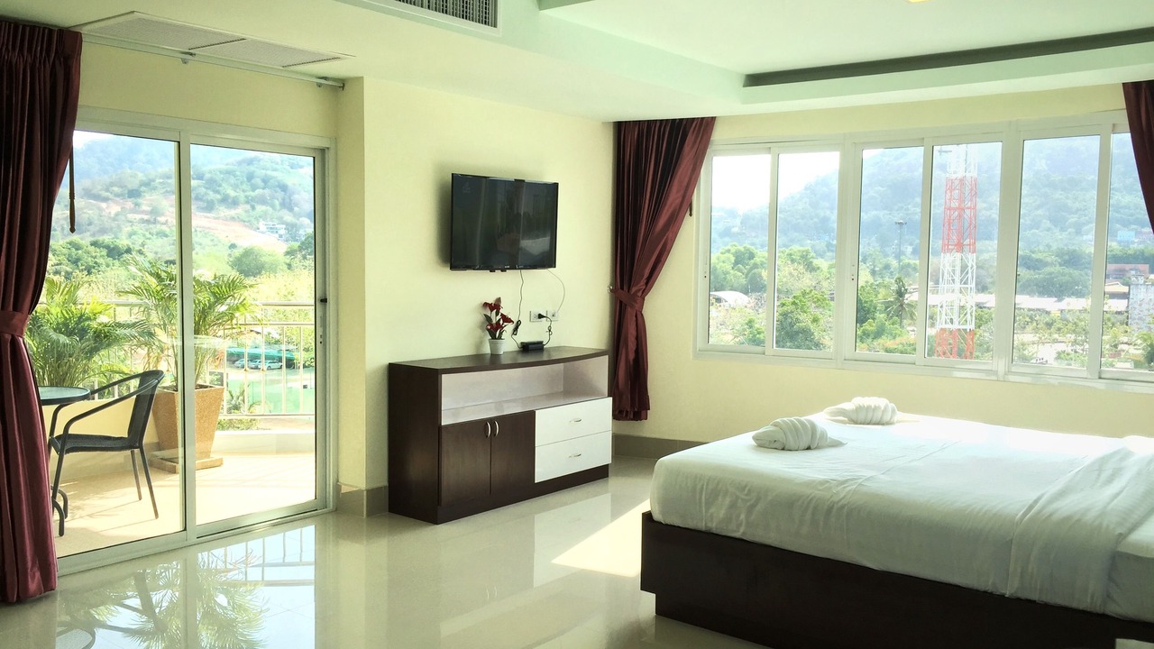 Photo of Bedroom in Chalong