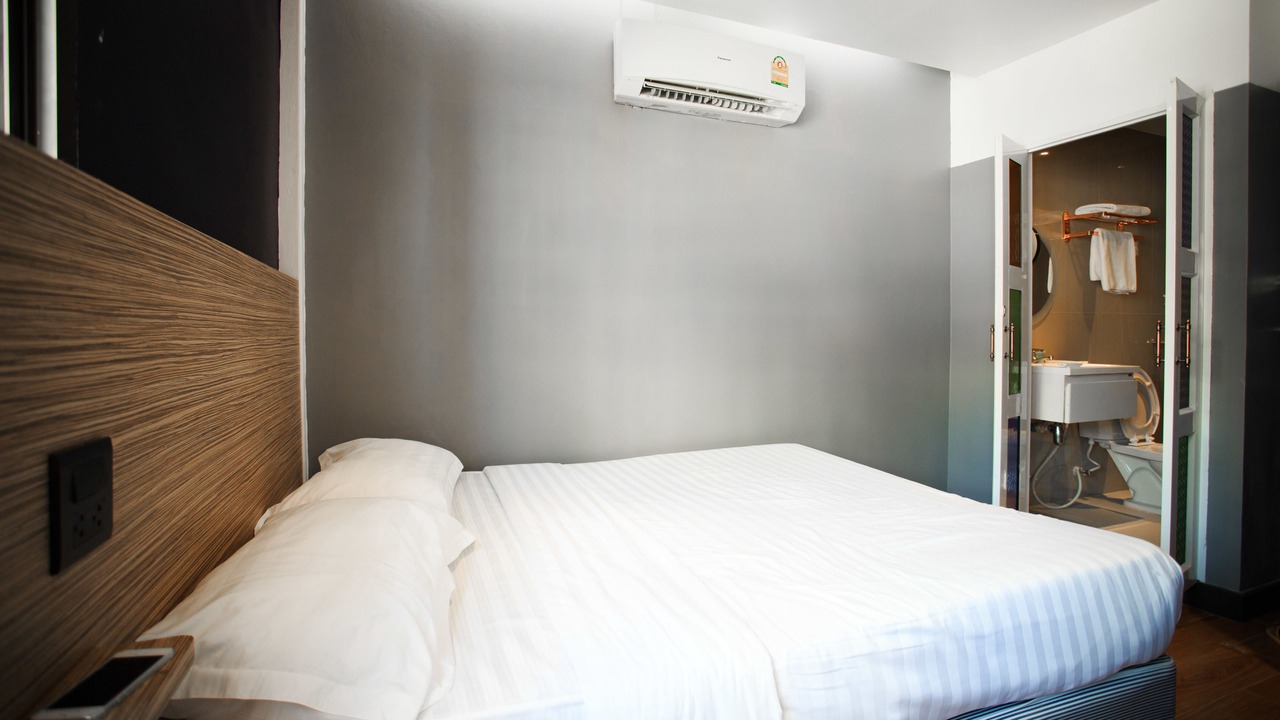 Photo of Bedroom in Thanon Phaya Thai