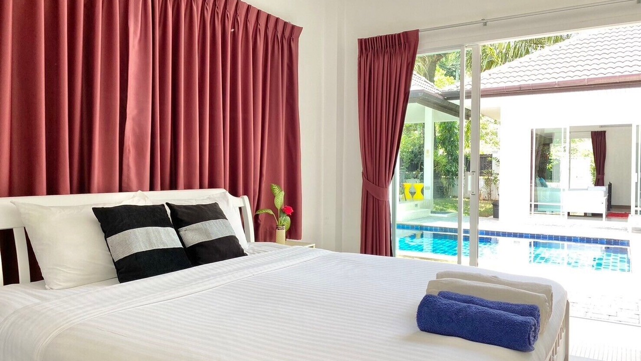 Photo of Bedroom in Chalong