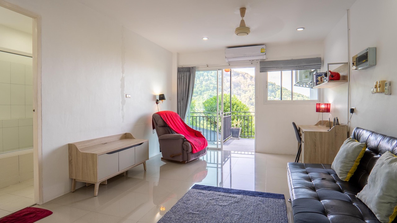 Photo of Livingroom in Chalong
