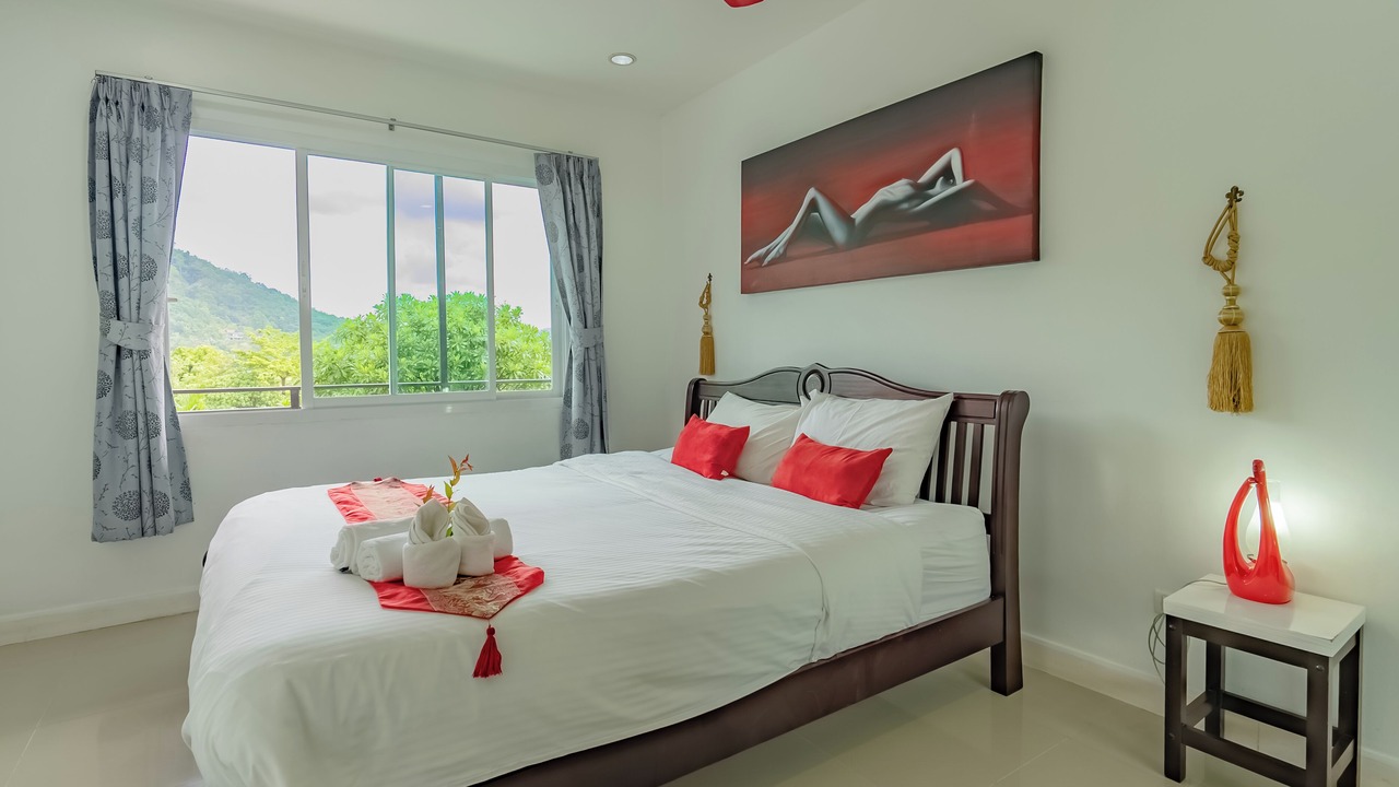 Photo of Bedroom in Chalong