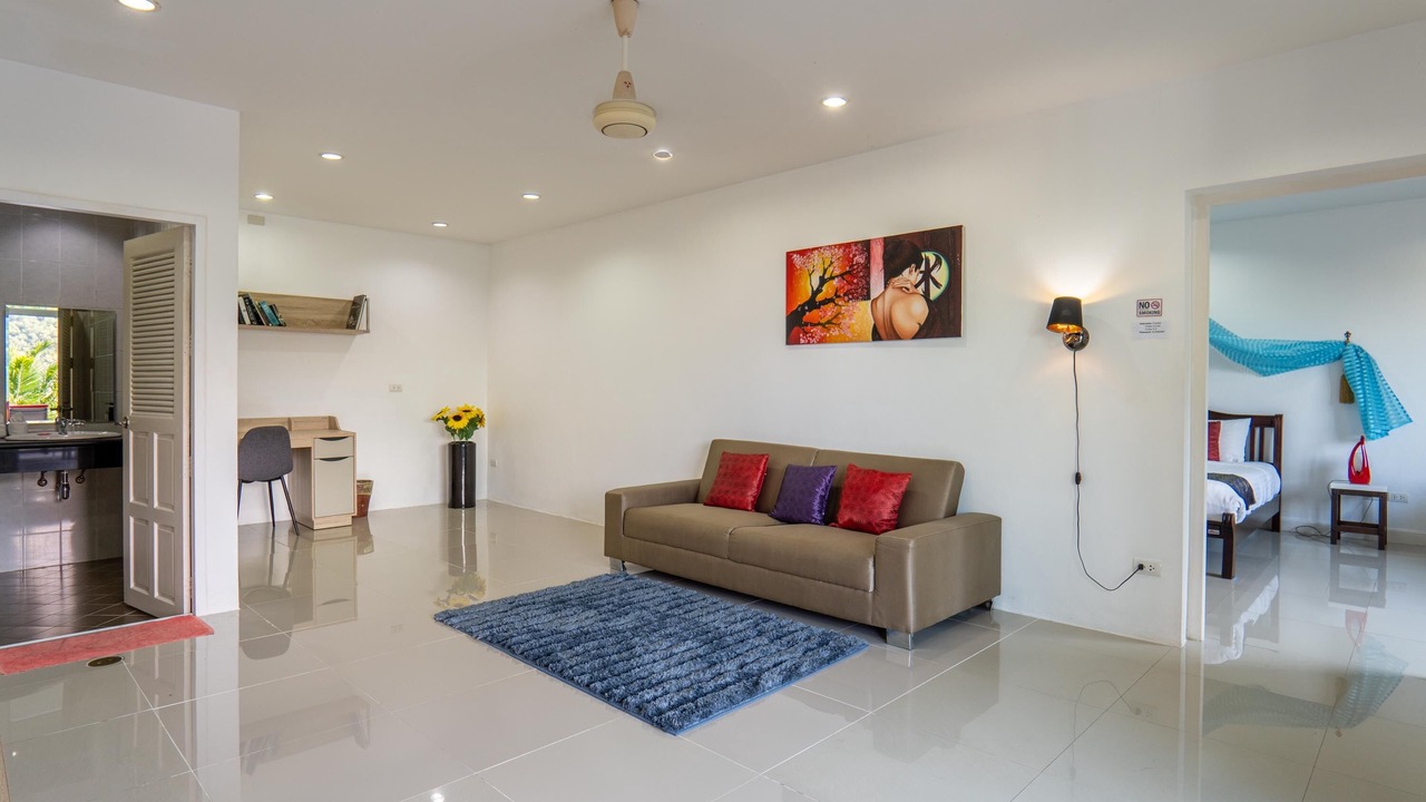 Photo of Livingroom in Chalong