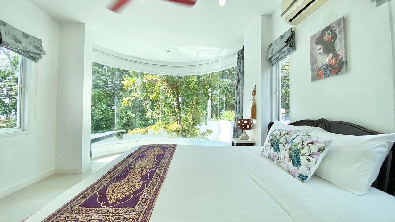 Photo of Bedroom in Chalong