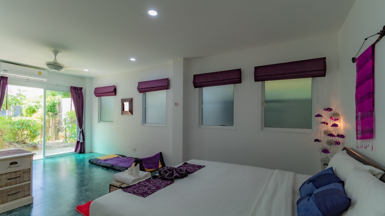 Photo of Bedroom in Chalong