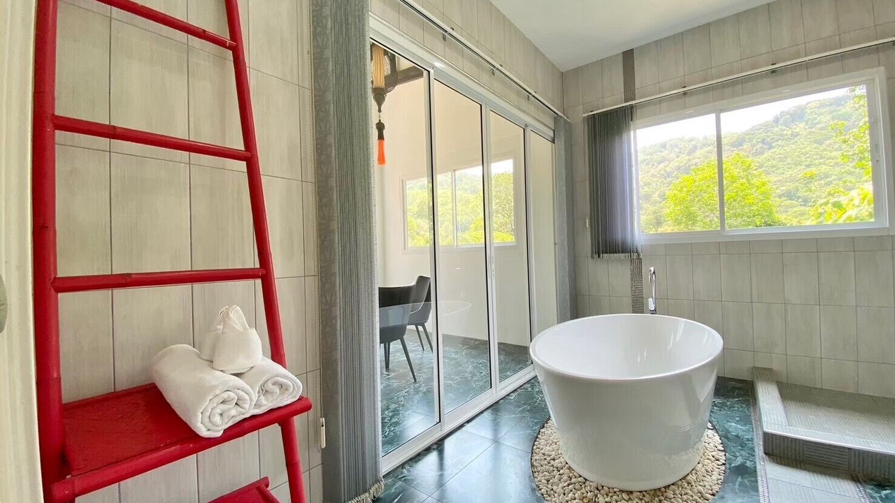 Photo of Bathroom in Chalong