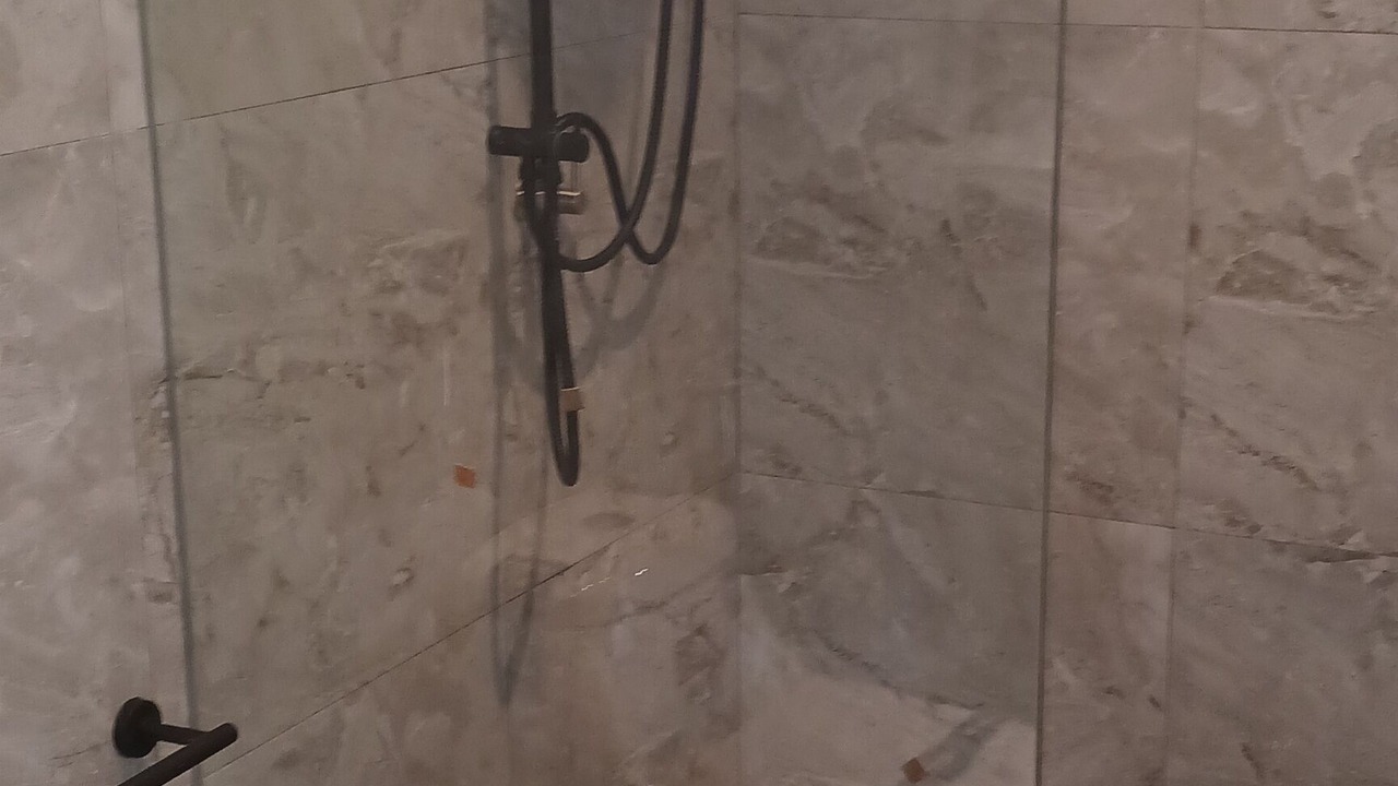 Photo of Bathroom in Maret
