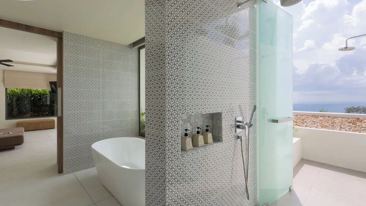 Photo of Bathroom in Ko Pha-ngan