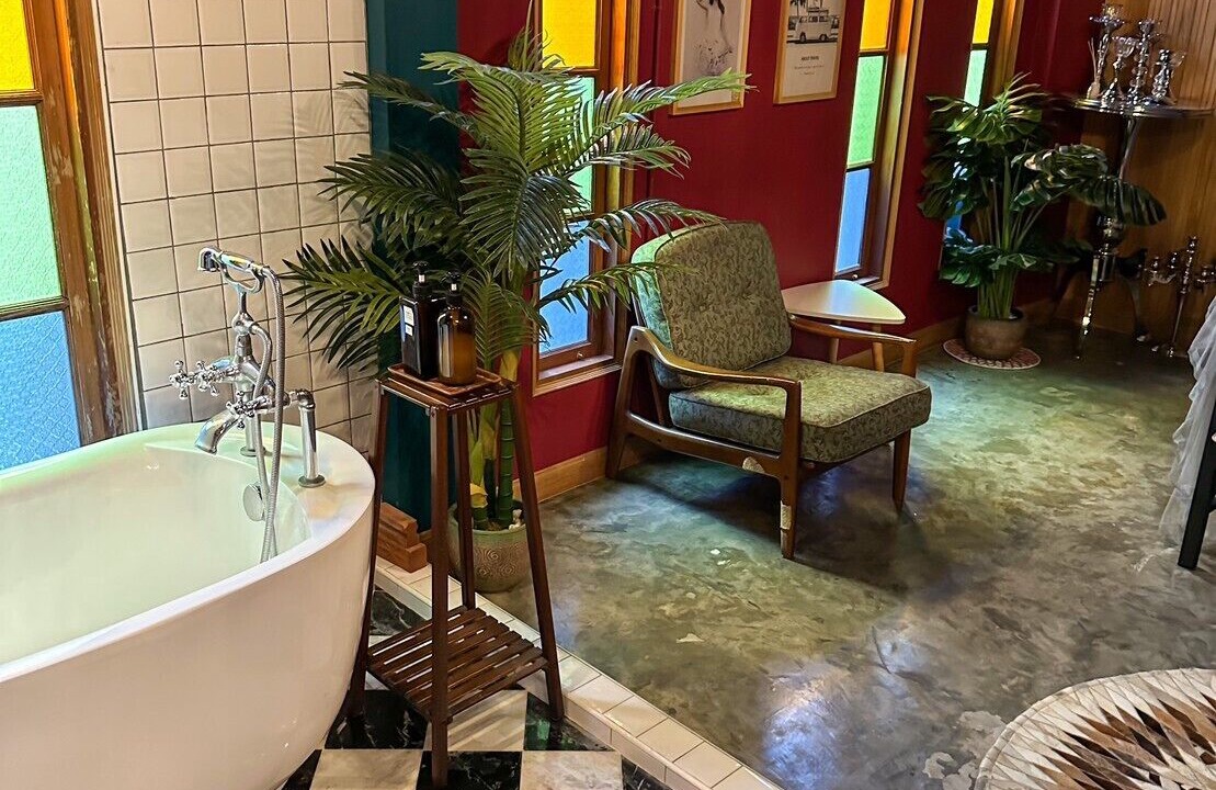 Photo of Bathroom in Khlong Tan Nuea