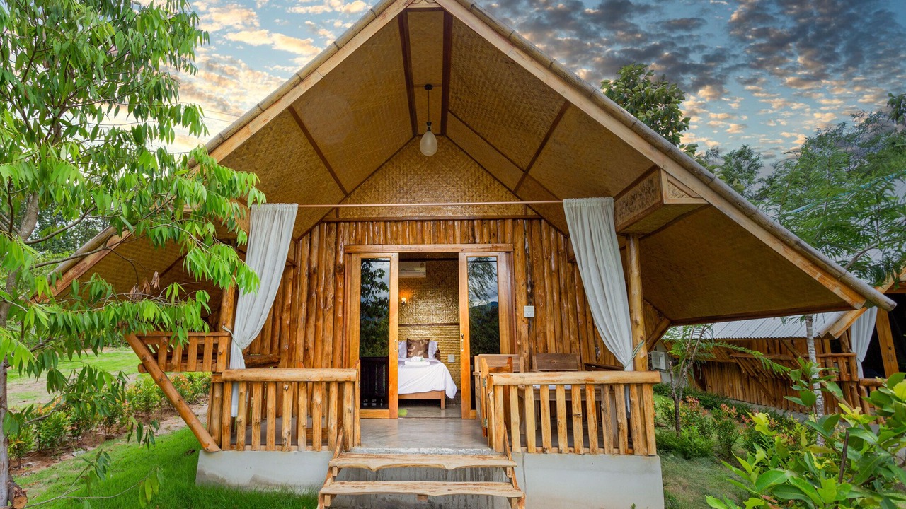 Photo of Patio Balcony in Huai Sai