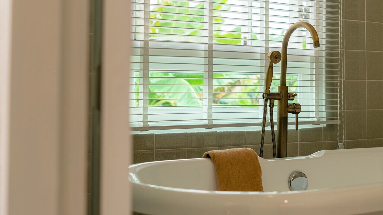 Photo of Bathroom in Pa Tan