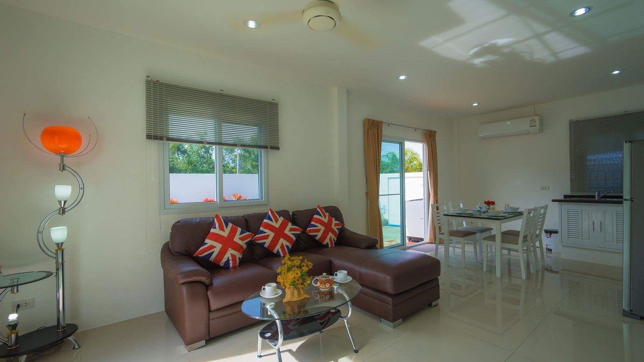 Photo of Livingroom in Chalong