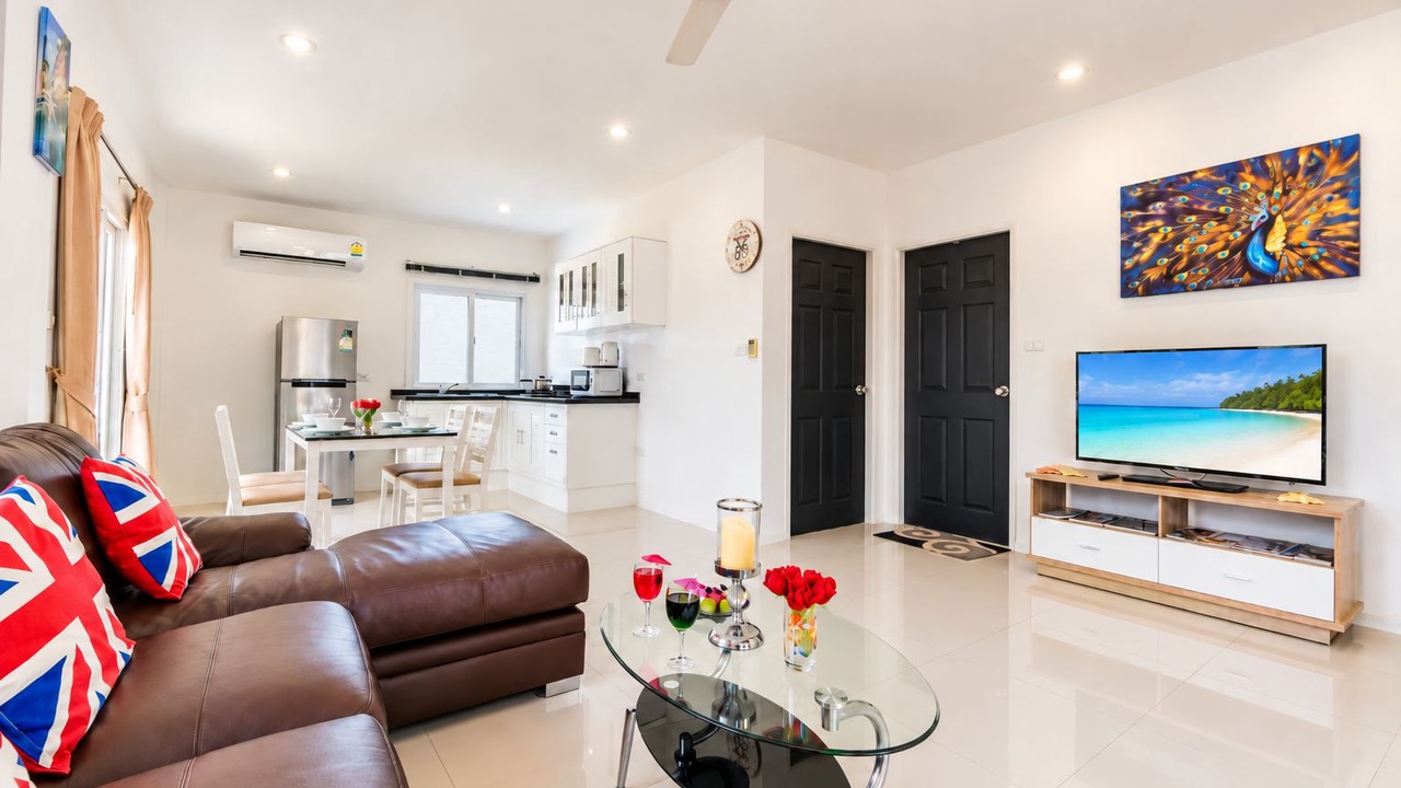 Photo of Livingroom in Chalong