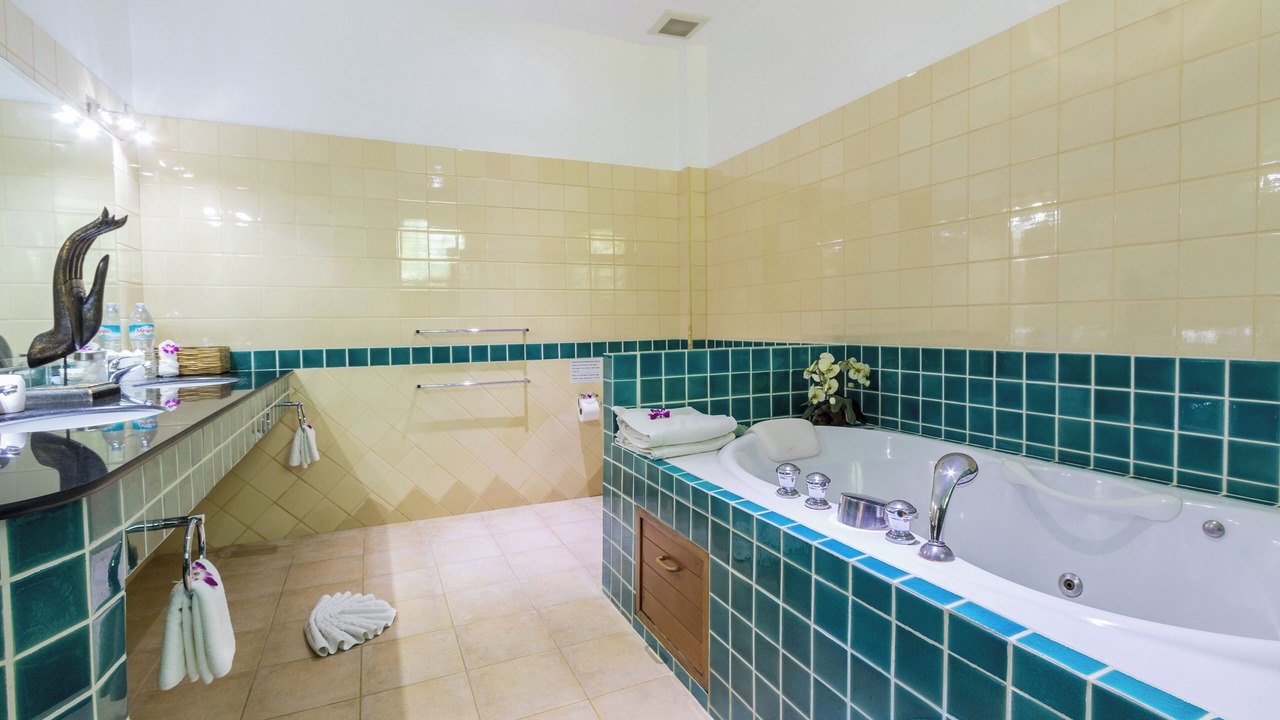 Photo of Bathroom in Kata