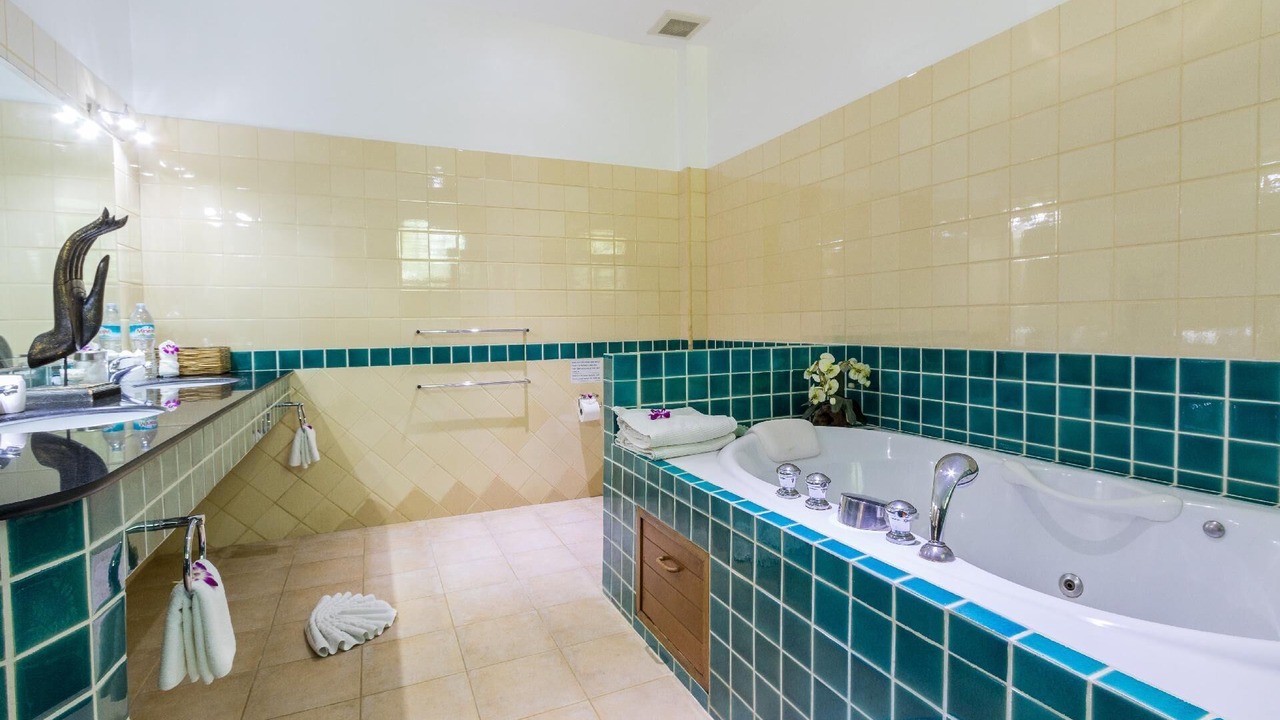 Photo of Bathroom in Kata