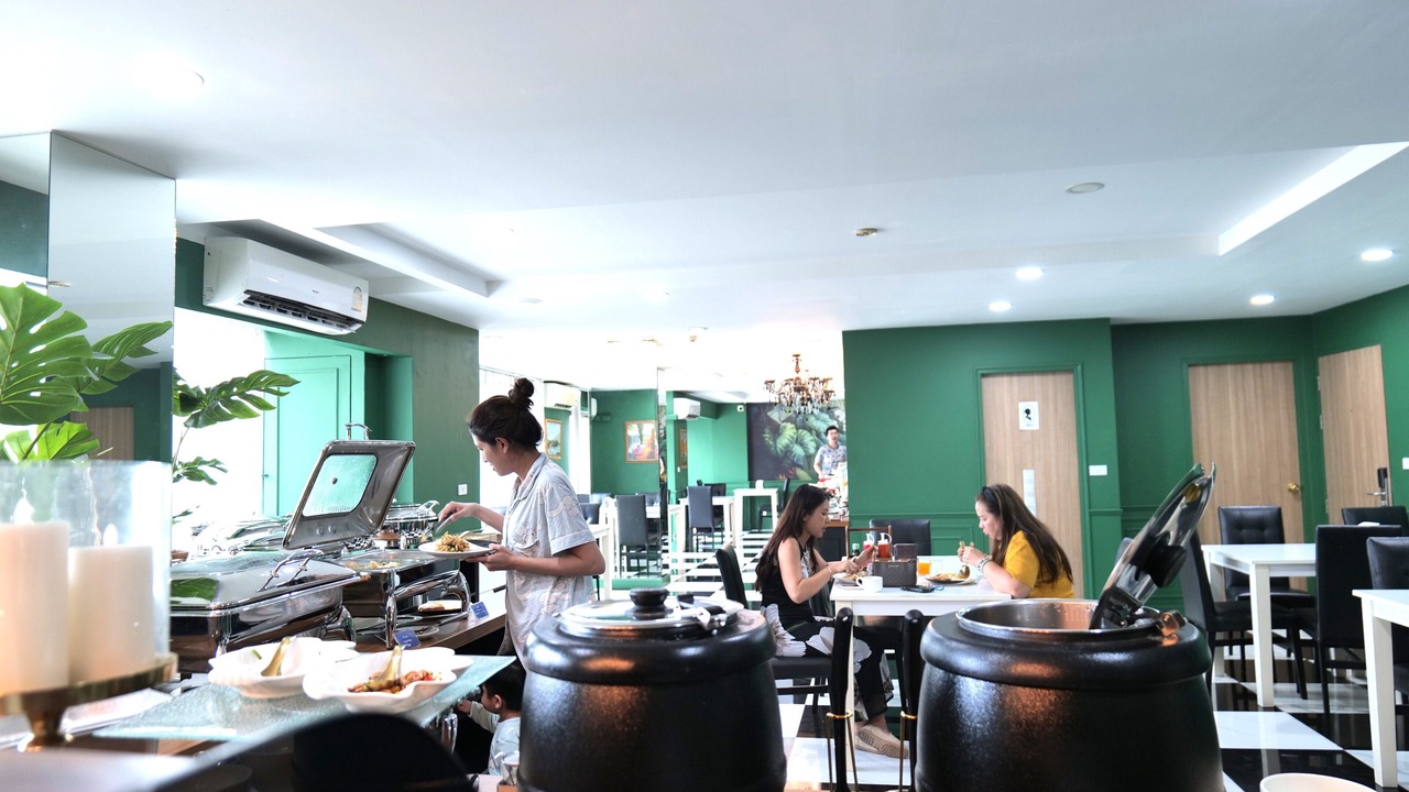 Photo of Others in Bang Pa-in