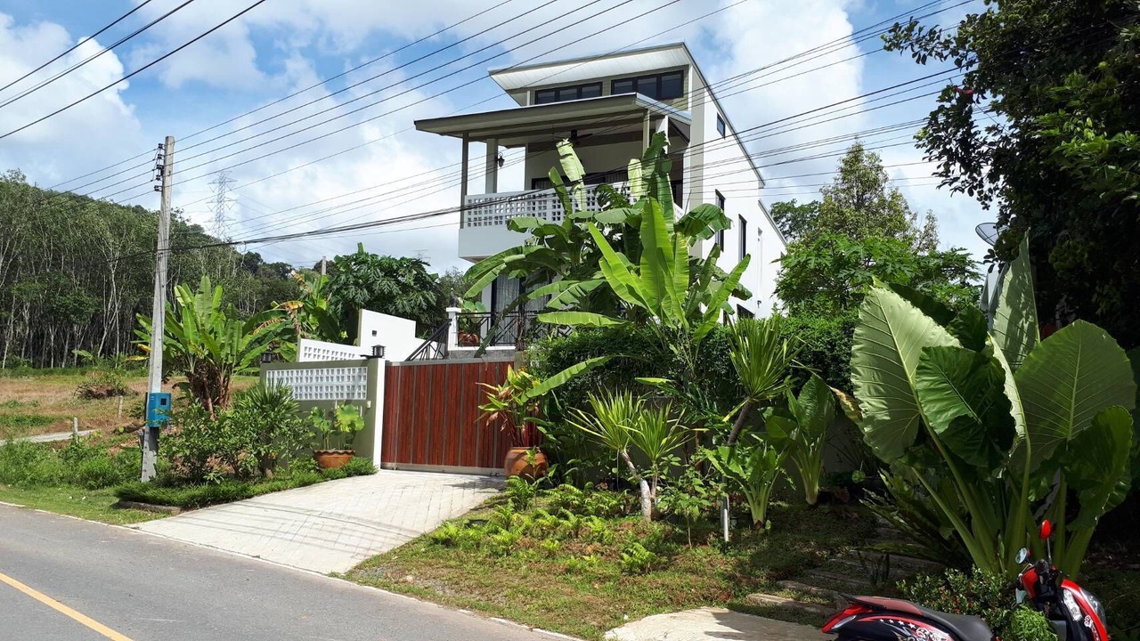 Photo of Outdoor in Thep Kasattri