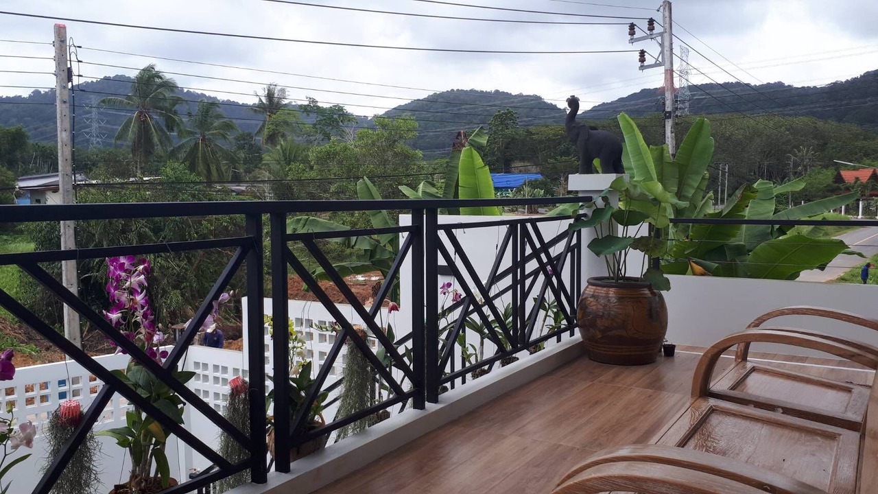 Photo of Outdoor in Thep Kasattri