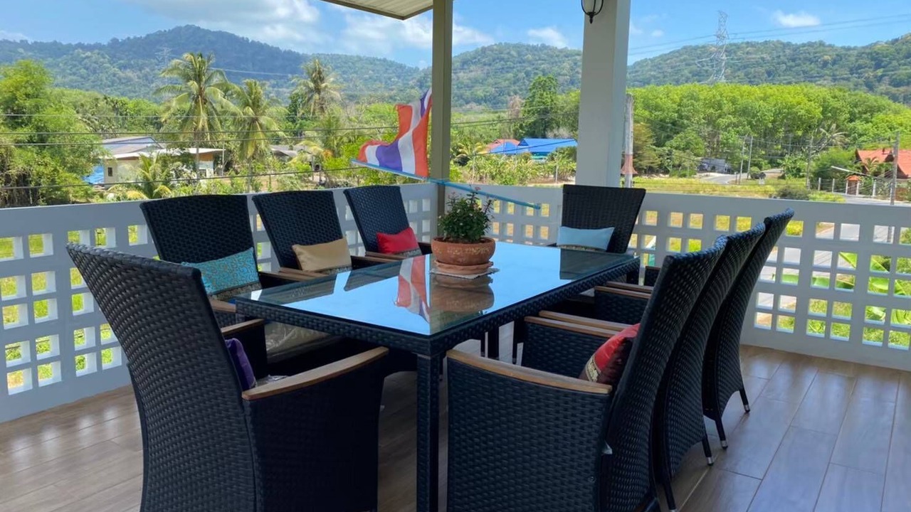 Photo of Outdoor in Thep Kasattri