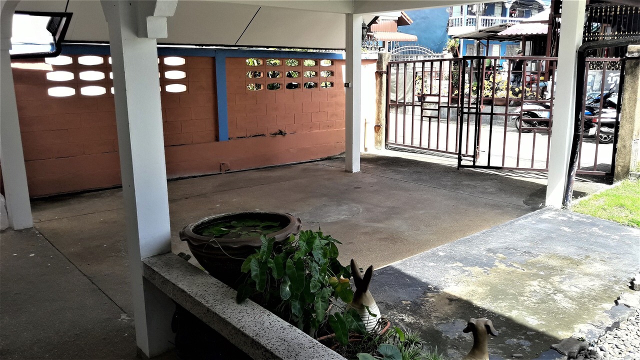 Photo of Outdoor in Nanai Road