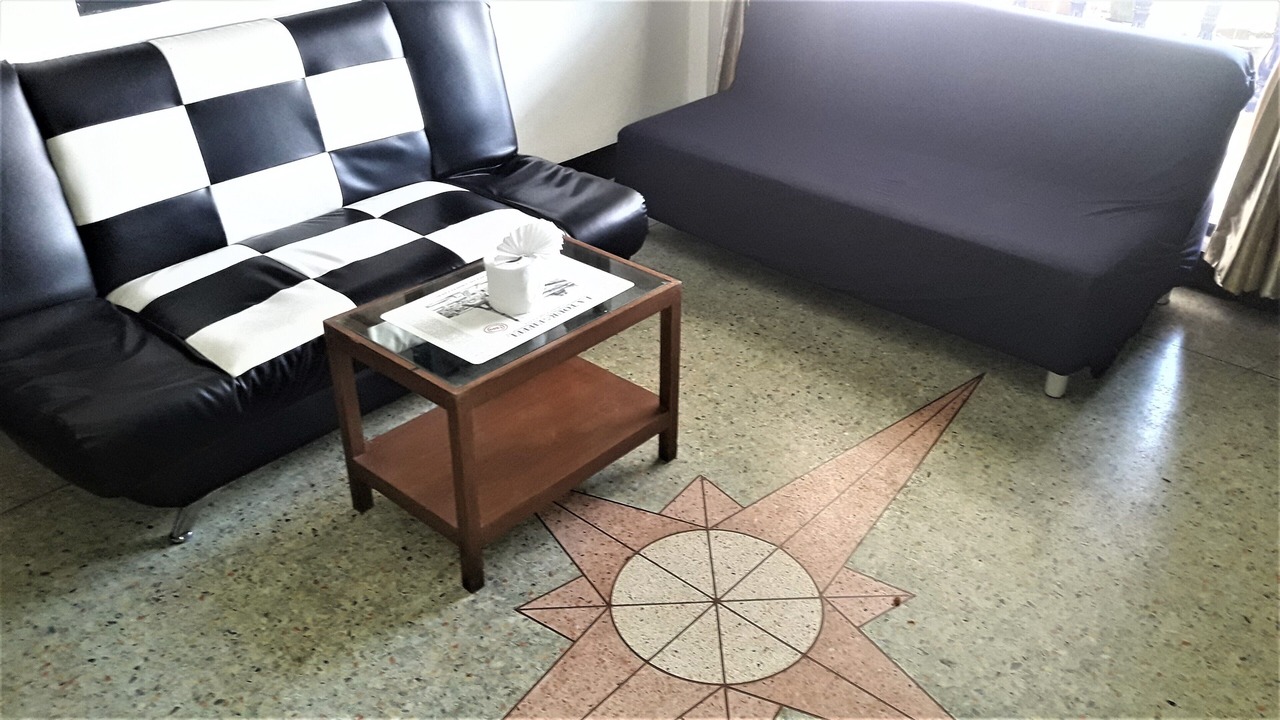 Photo of Livingroom in Nanai Road