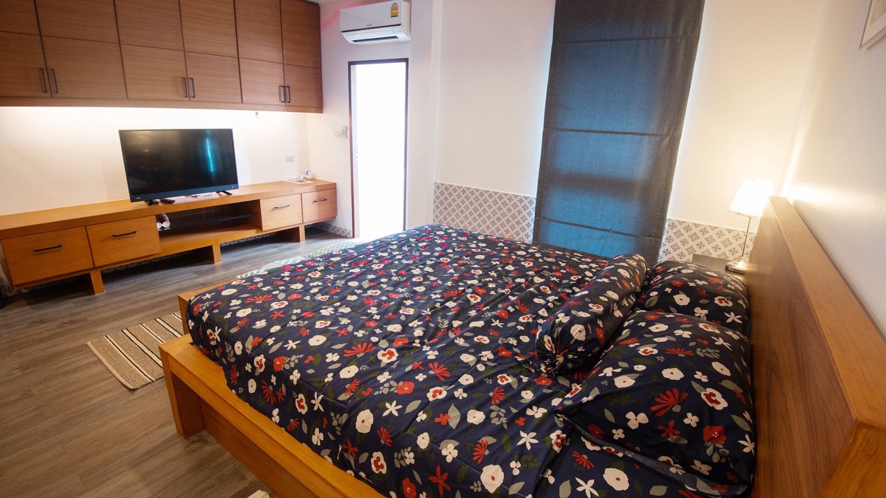 Photo of Bedroom in Chalong