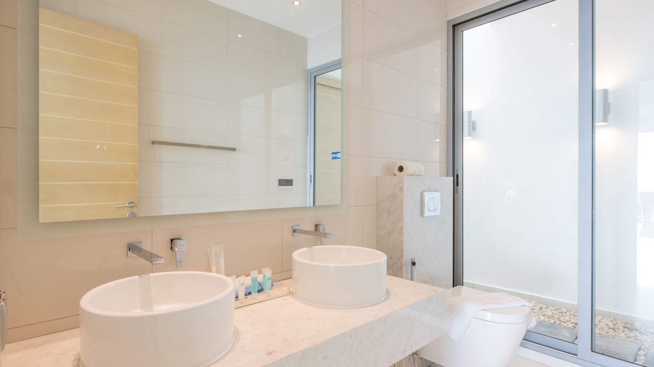 Photo of Bathroom in Kata