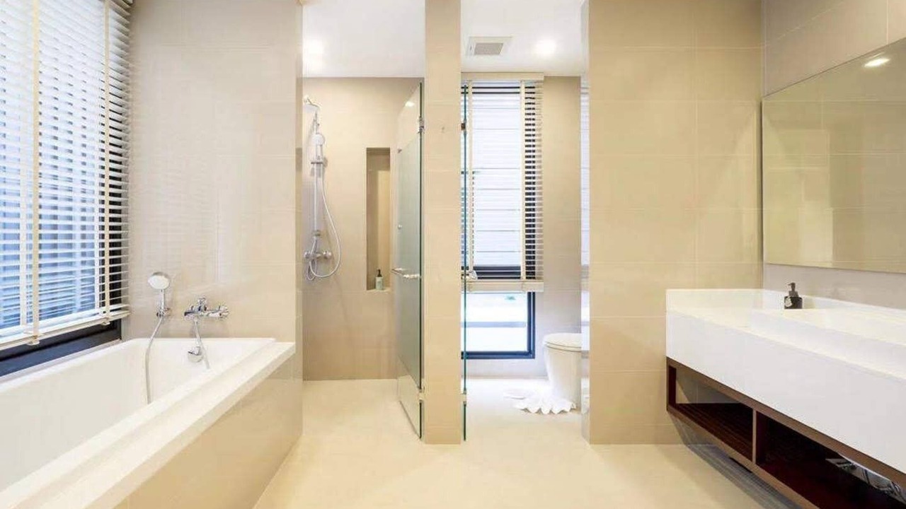 Photo of Bathroom in Thep Kasattri