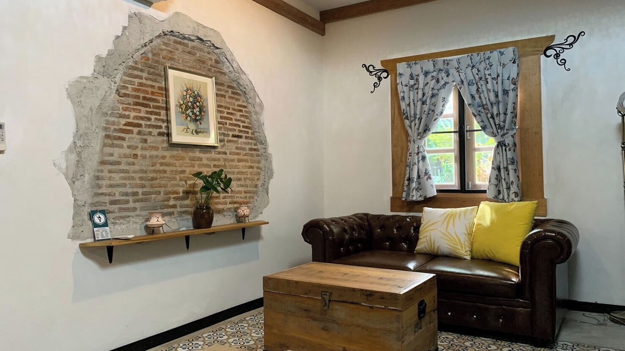 Photo of Bedroom in Chalong