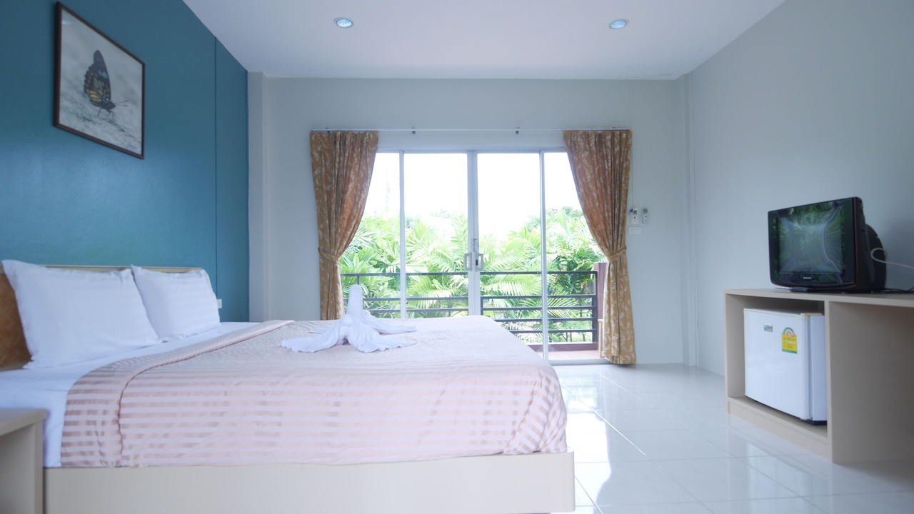 Photo of Bedroom in Chalong