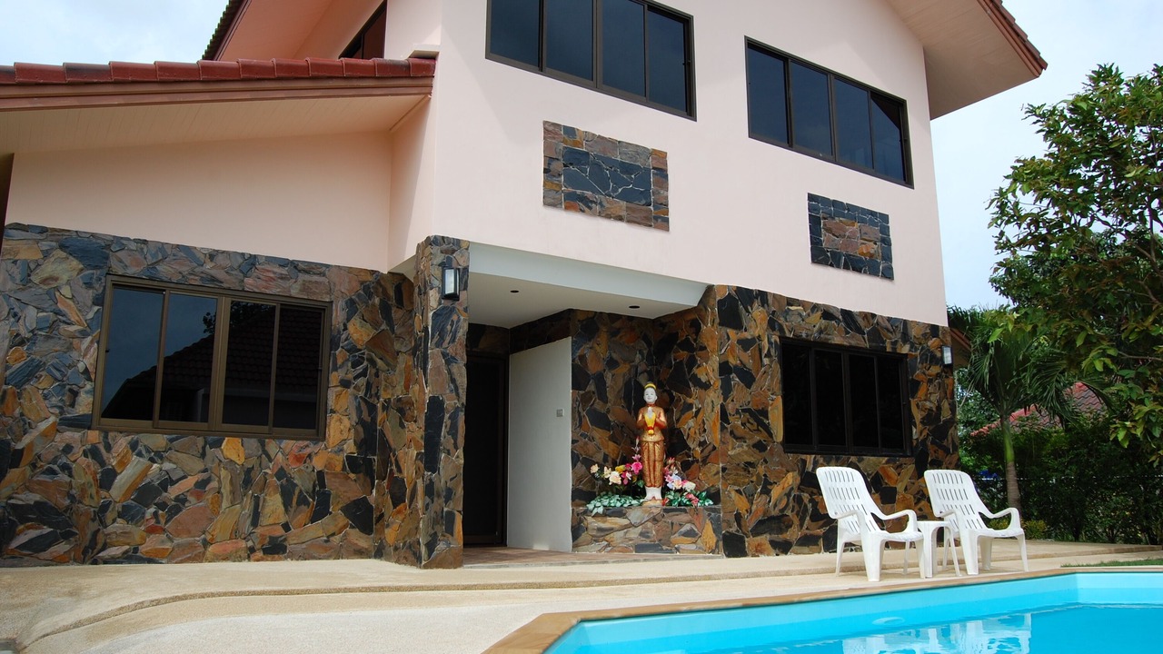 Photo of Outdoor in Thep Kasattri