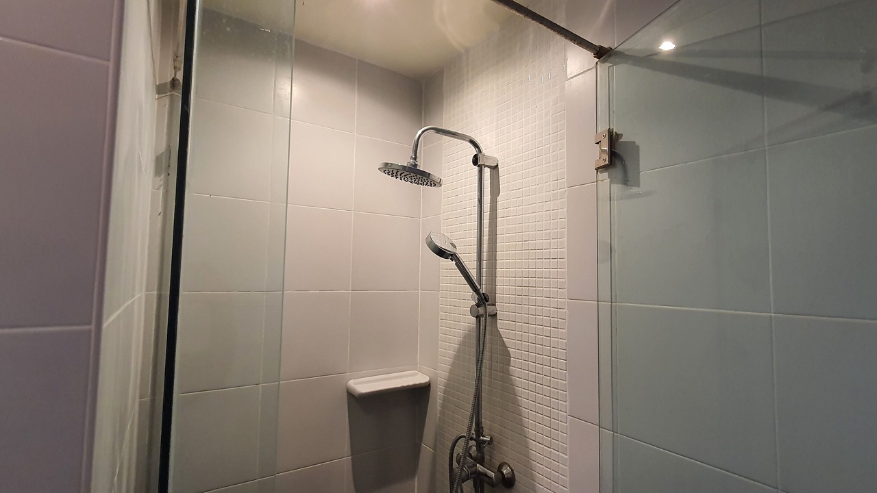 Photo of Bathroom in Nanai Road