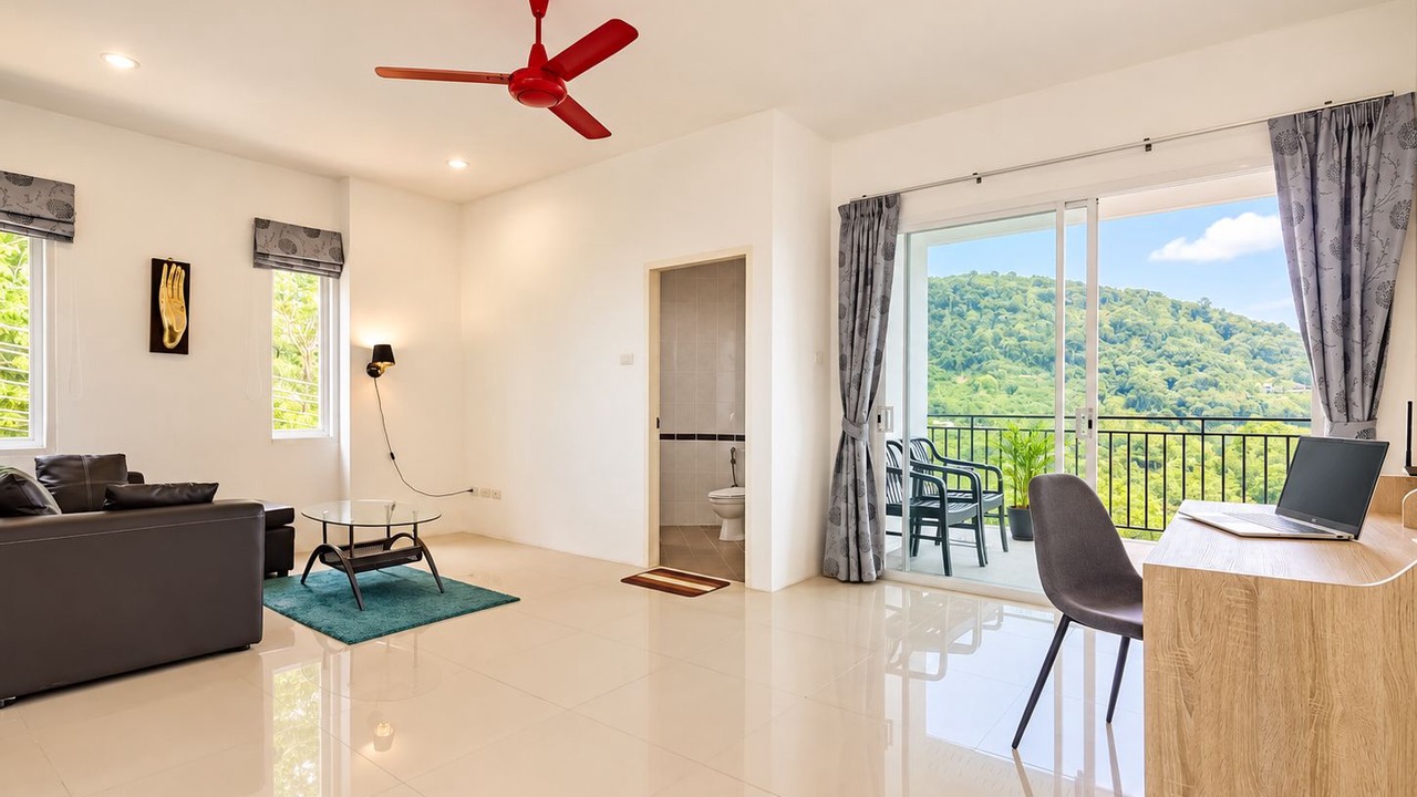 Photo of Livingroom in Chalong