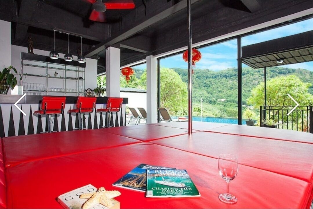 Photo of Livingroom in Chalong