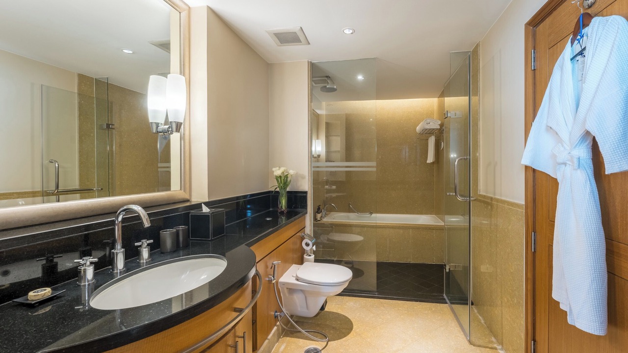 Photo of Bathroom in Yan Nawa