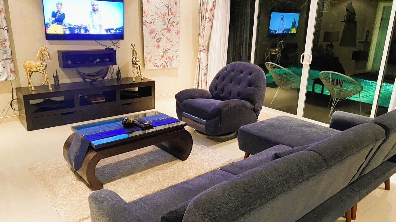Photo of Livingroom in Karon