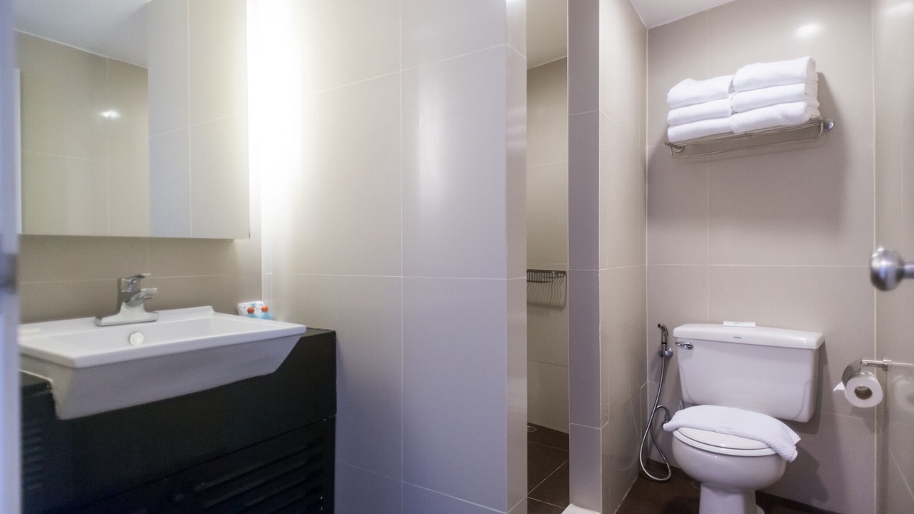 Photo of Bathroom in Khao Takiab
