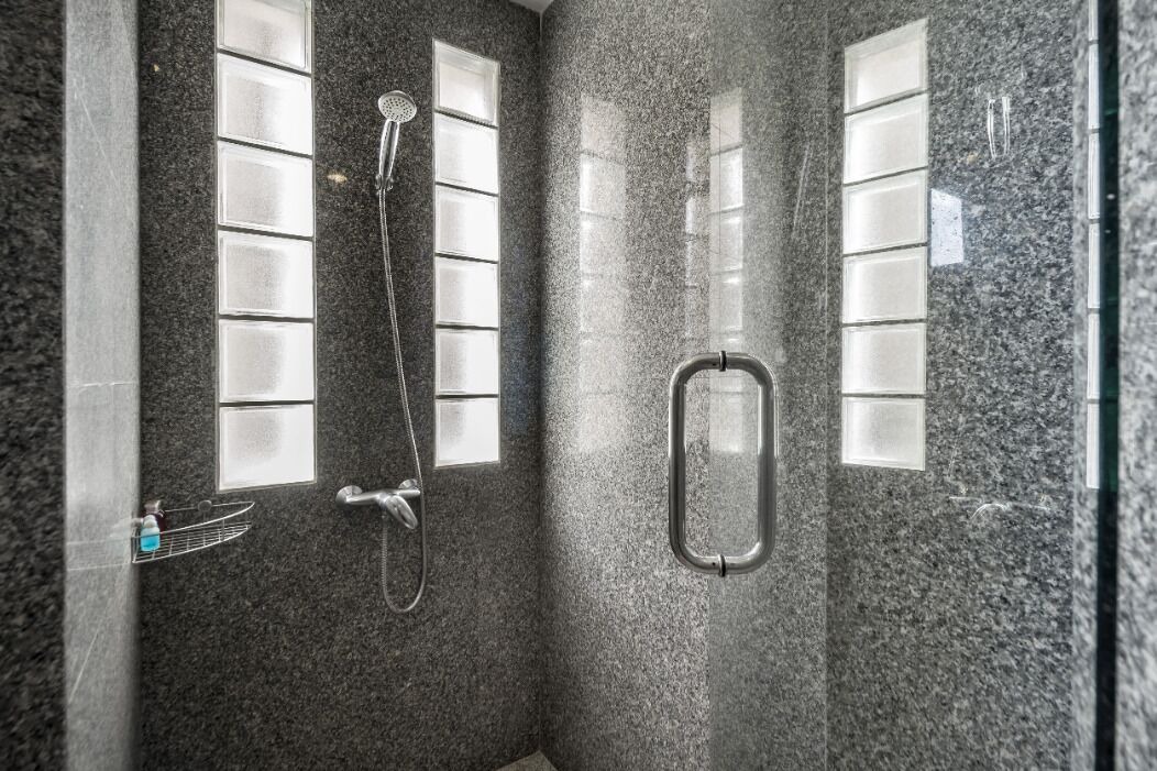 Photo of Bathroom in Kata