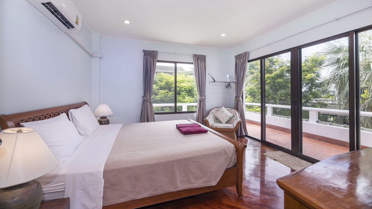 Photo of Patio Balcony in Na Chom Thian